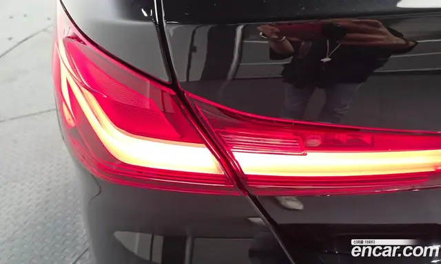 BMW 1 серия 2021 2.0 автомат (гидро), миниатюра 9