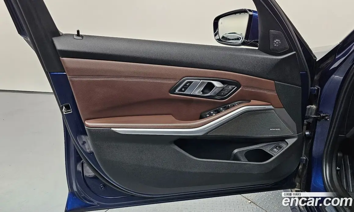 BMW 3 серия 2019 2.0 автомат (гидро), фото 14 BMW 3 серия 2019 2.0 автомат (гидро), фото 14