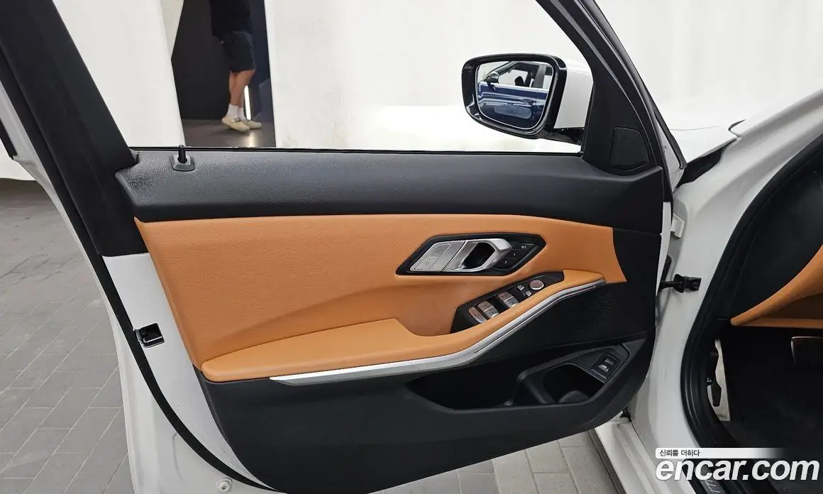 BMW 3 серия 2023 2.0 автомат (гидро), фото 14