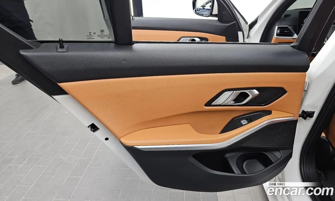 BMW 3 серия 2023 2.0 автомат (гидро), фото 15