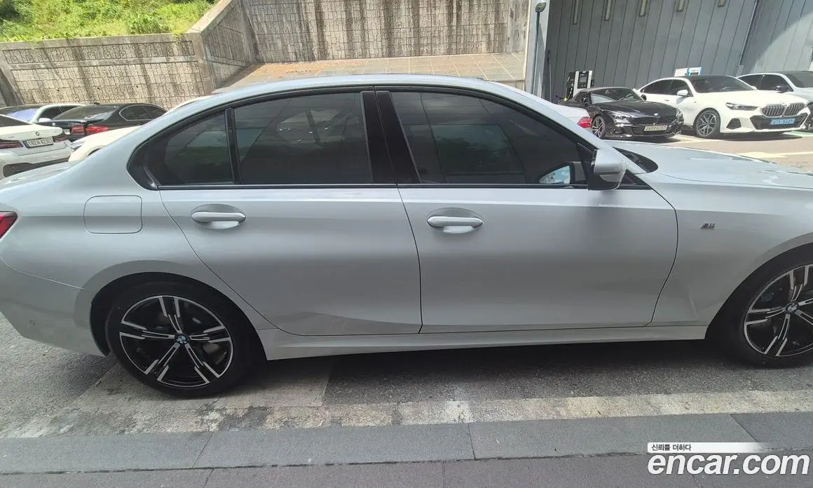 BMW 3 серия 2026 2.0 автомат (гидро), фото 7