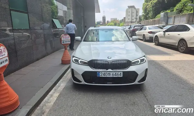BMW 3 серия 2026 2.0 автомат (гидро), миниатюра 9