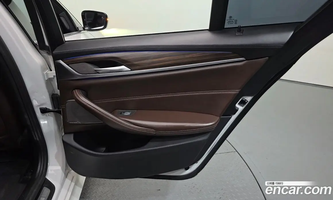 BMW 5 серия 2020 2.0 автомат (гидро), фото 15 BMW 5 серия 2020 2.0 автомат (гидро), фото 15