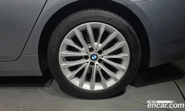 BMW 5 серия 2023 2.0 автомат (гидро), миниатюра 7 BMW 5 серия 2023 2.0 автомат (гидро), миниатюра 7