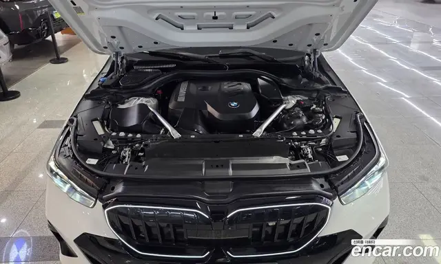 BMW 5 серия 2024 2.0 автомат (гидро), миниатюра 6 BMW 5 серия 2024 2.0 автомат (гидро), миниатюра 6