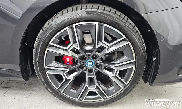 BMW 5 серия 2025 2.0 автомат (гидро), миниатюра 7 BMW 5 серия 2025 2.0 автомат (гидро), миниатюра 7
