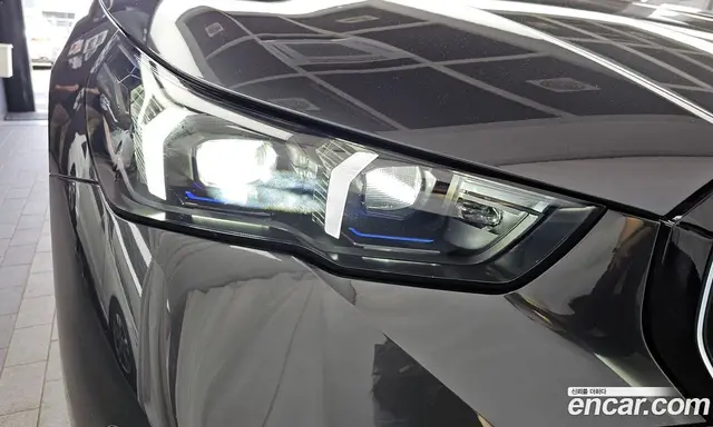 BMW 5 серия 2025 2.0 автомат (гидро), миниатюра 8 BMW 5 серия 2025 2.0 автомат (гидро), миниатюра 8