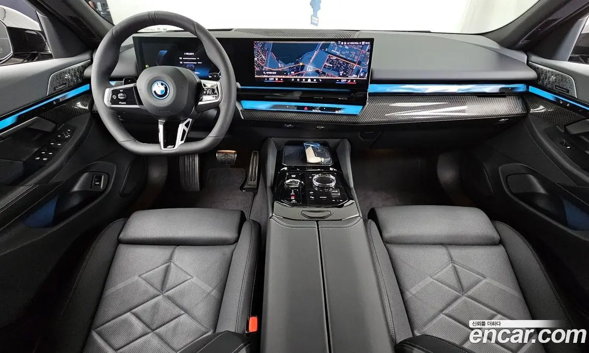 BMW 5 серия 2025 2.0 автомат (гидро), фото 10 BMW 5 серия 2025 2.0 автомат (гидро), фото 10