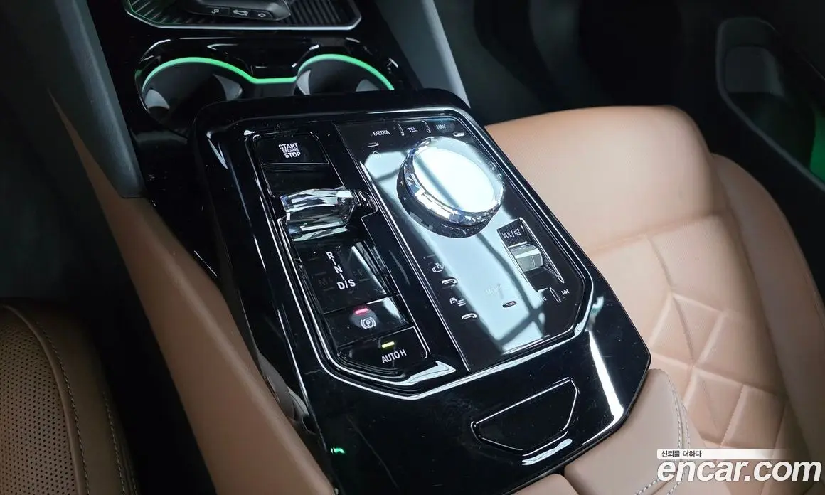 BMW 5 серия 2025 2.0 автомат (гидро), фото 11