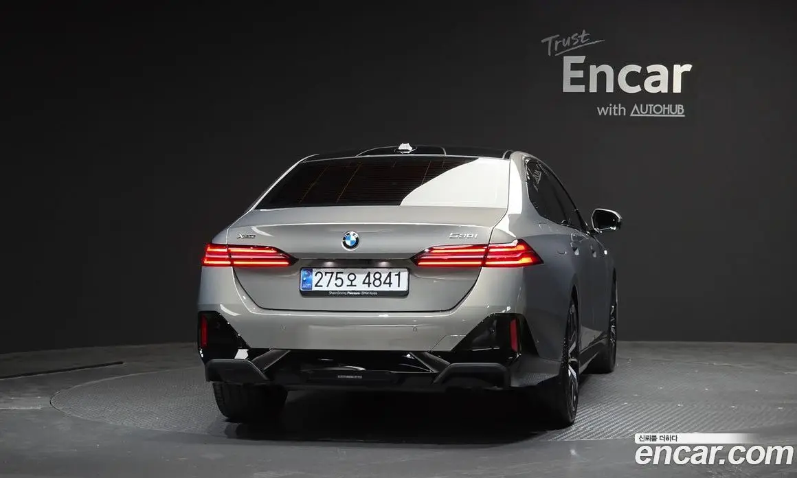 BMW 5 серия 2025 2.0 автомат (гидро), фото 3