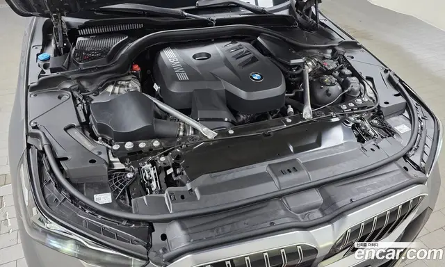 BMW 5 серия 2025 2.0 автомат (гидро), миниатюра 5