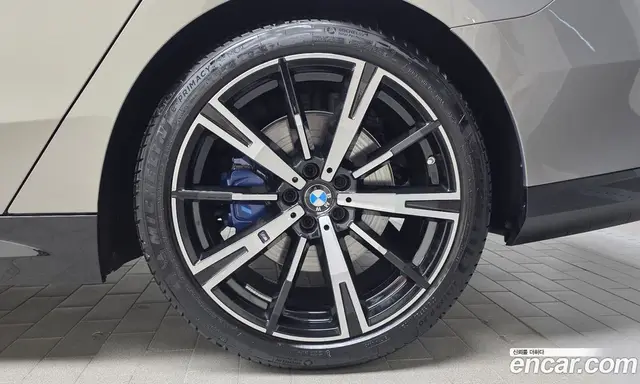 BMW 5 серия 2025 2.0 автомат (гидро), миниатюра 6
