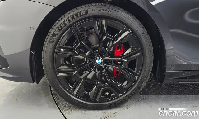 BMW 5 серия 2025 2.0 автомат (гидро), миниатюра 5 BMW 5 серия 2025 2.0 автомат (гидро), миниатюра 5