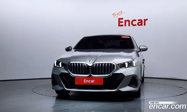 BMW 5 серия 2025 2.0 автомат (гидро), миниатюра 2 BMW 5 серия 2025 2.0 автомат (гидро), миниатюра 2