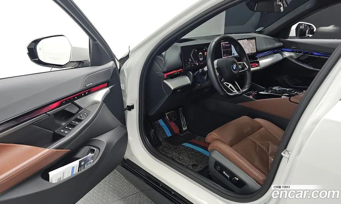 BMW 5 серия 2025 2.0 автомат (гидро), фото 16 BMW 5 серия 2025 2.0 автомат (гидро), фото 16