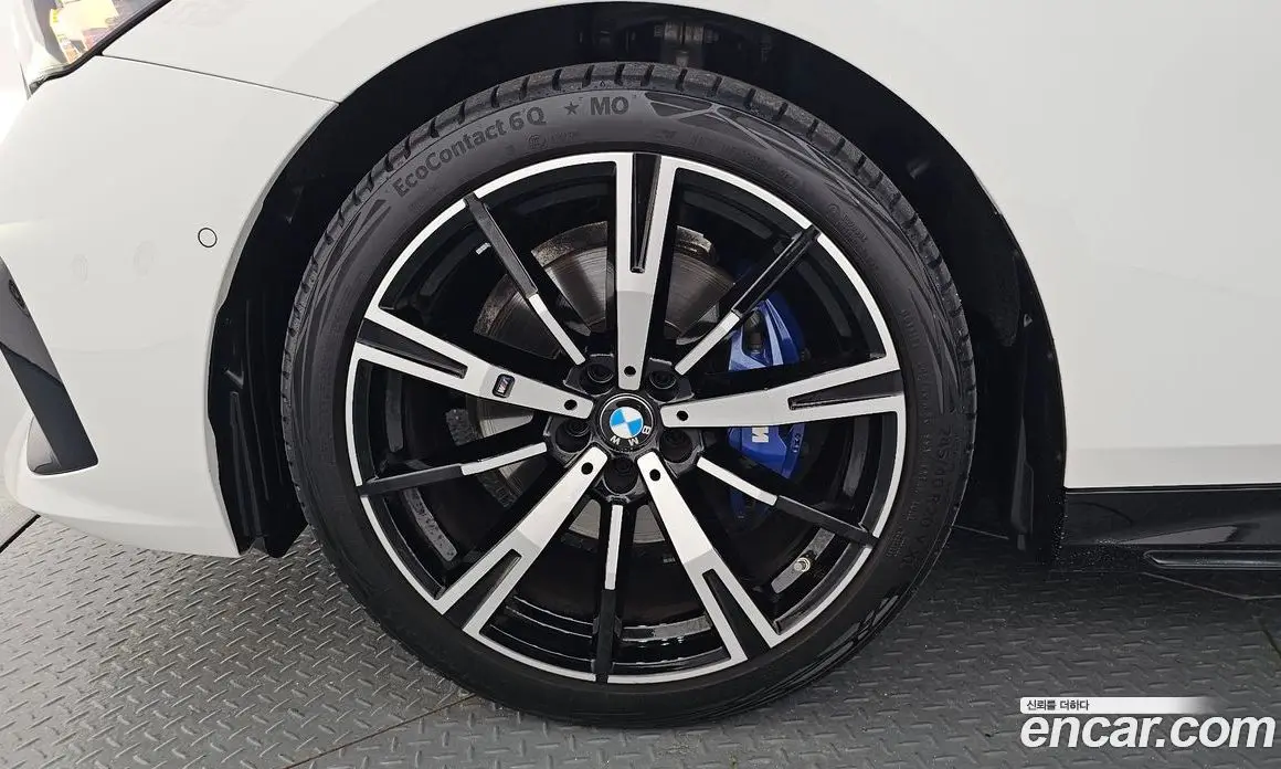 BMW 5 серия 2025 2.0 автомат (гидро), фото 4 BMW 5 серия 2025 2.0 автомат (гидро), фото 4
