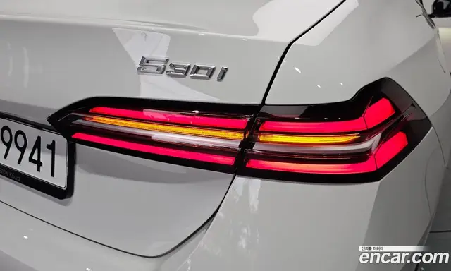 BMW 5 серия 2025 2.0 автомат (гидро), миниатюра 8 BMW 5 серия 2025 2.0 автомат (гидро), миниатюра 8