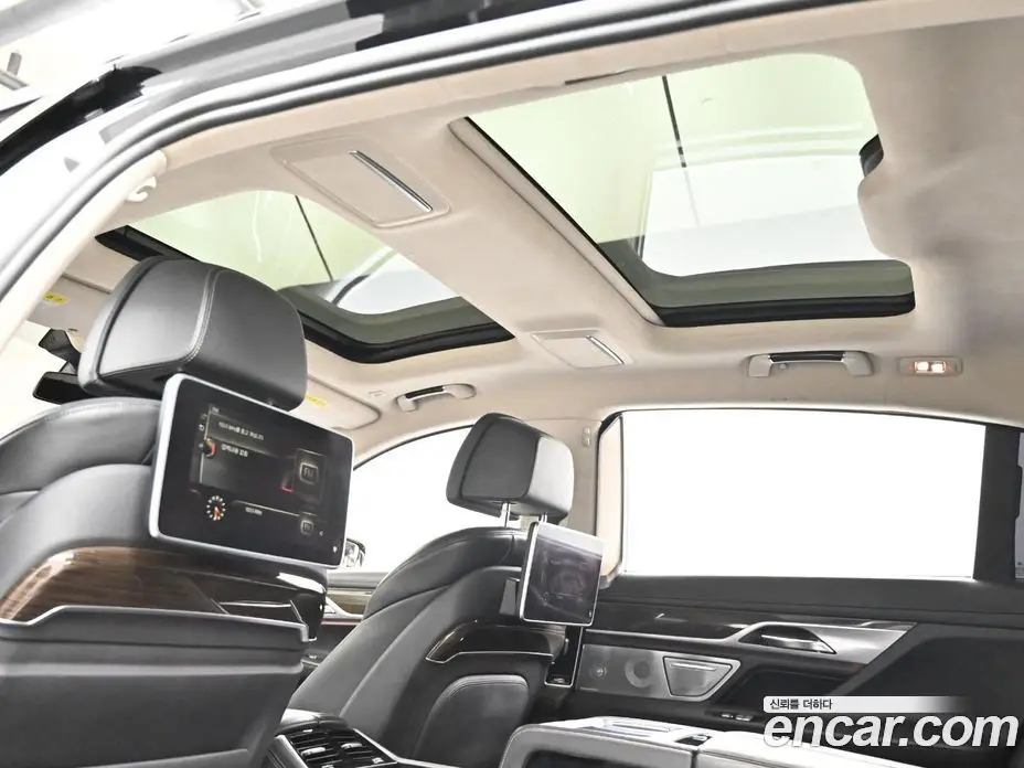 BMW 7 серия 2015 4.4 автомат (гидро), фото 19