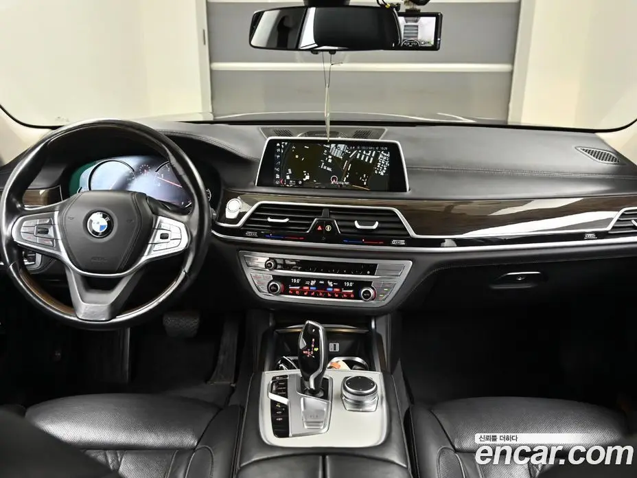 BMW 7 серия 2015 4.4 автомат (гидро), фото 8