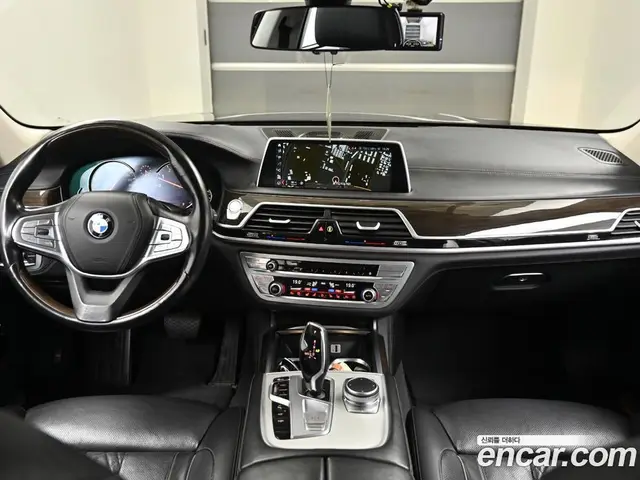BMW 7 серия 2015 4.4 автомат (гидро), миниатюра 8