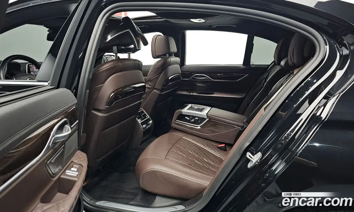 BMW 7 серия 2020 3.0 автомат (гидро), фото 15 BMW 7 серия 2020 3.0 автомат (гидро), фото 15