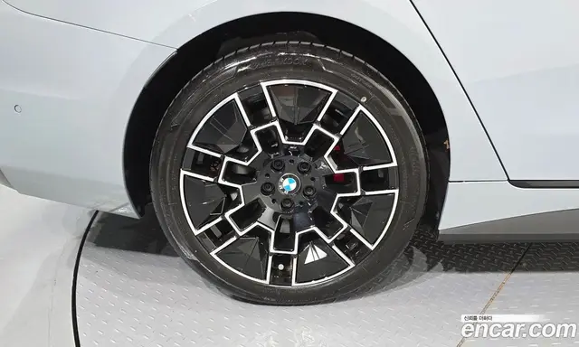 BMW i4 2025 0.2 автомат (гидро), миниатюра 5