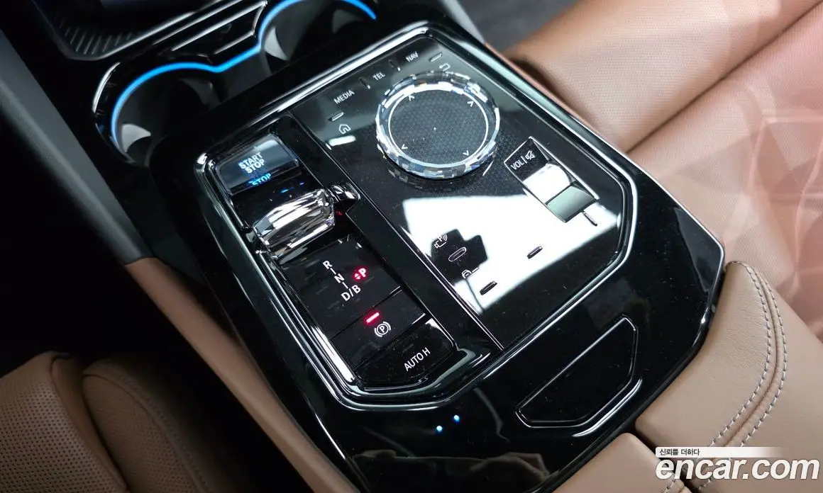 BMW i5 2023 0.2 автомат (гидро), фото 12