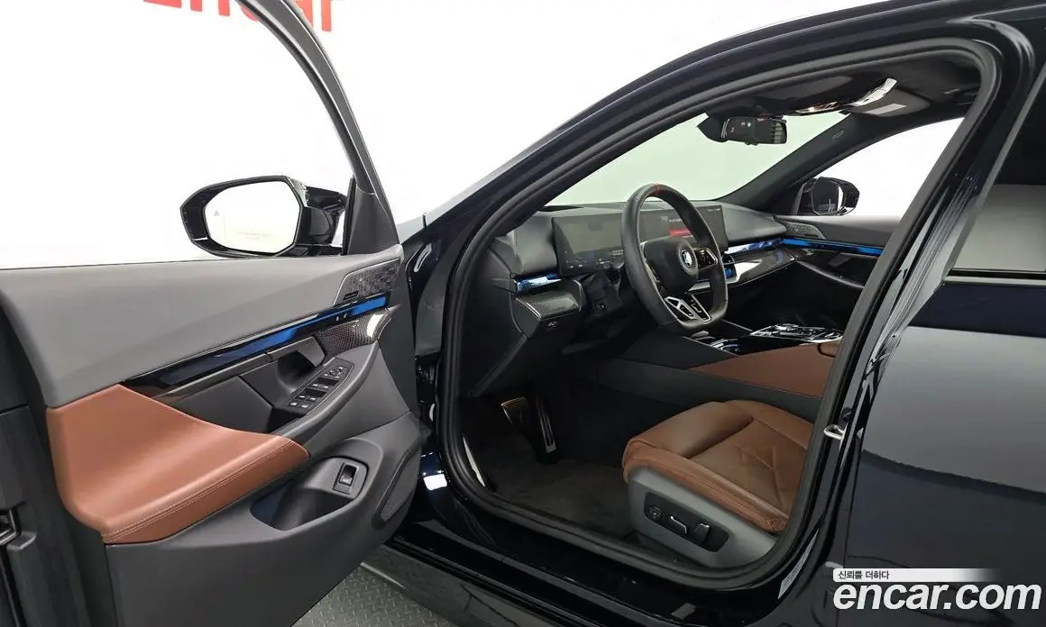 BMW i5 2023 0.2 автомат (гидро), фото 13