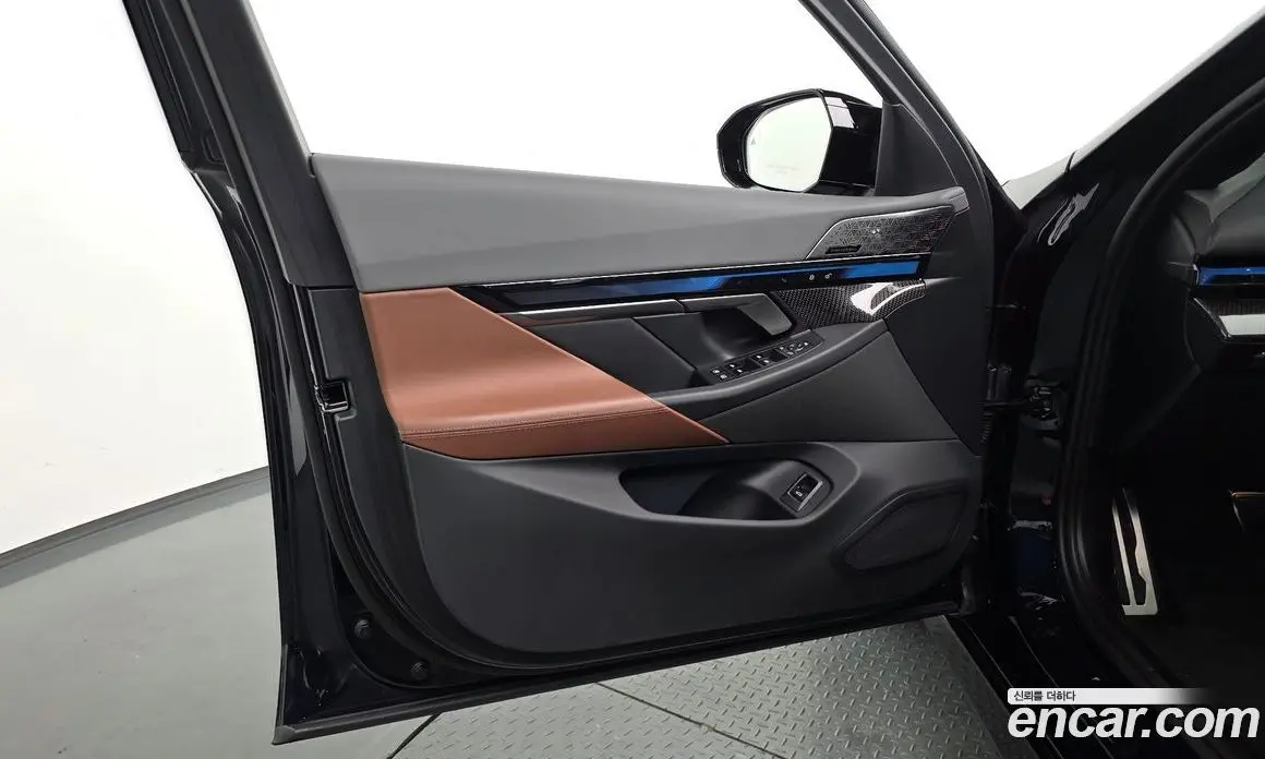 BMW i5 2023 0.2 автомат (гидро), фото 14