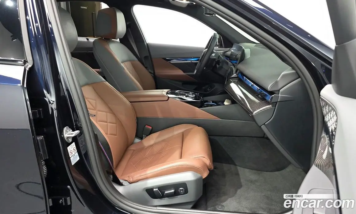BMW i5 2023 0.2 автомат (гидро), фото 16
