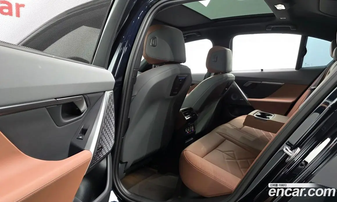 BMW i5 2023 0.2 автомат (гидро), фото 17