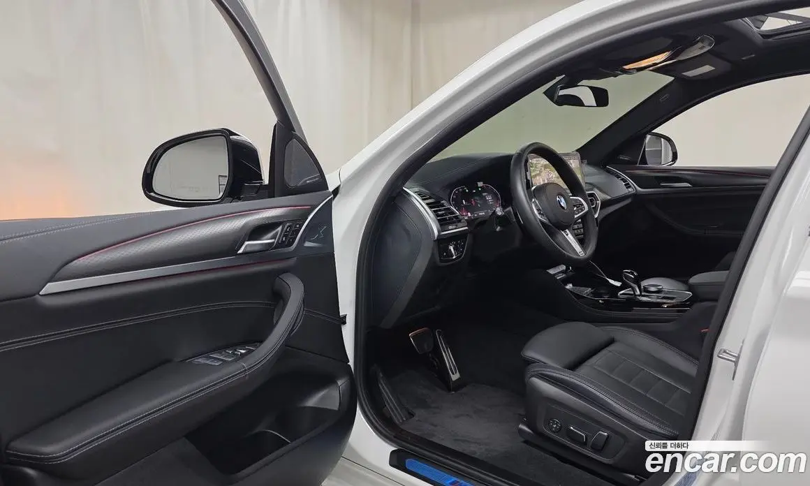 BMW X4 2025 2.0 автомат (гидро), фото 13 BMW X4 2025 2.0 автомат (гидро), фото 13