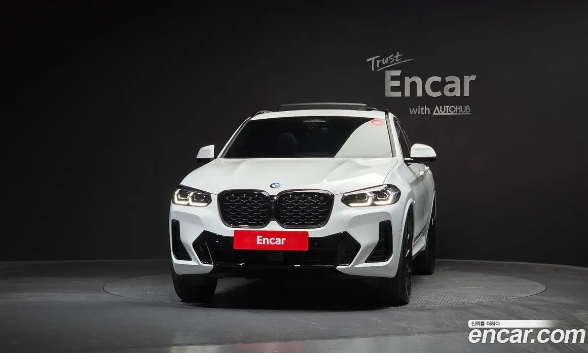 BMW X4 2025 2.0 автомат (гидро), фото 3 BMW X4 2025 2.0 автомат (гидро), фото 3