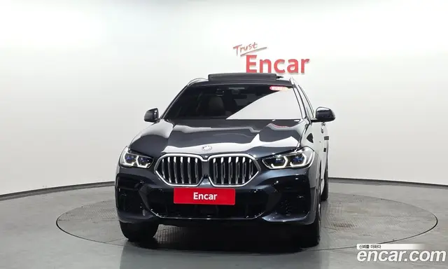 BMW X6 2022 3.0 автомат (гидро), миниатюра 2