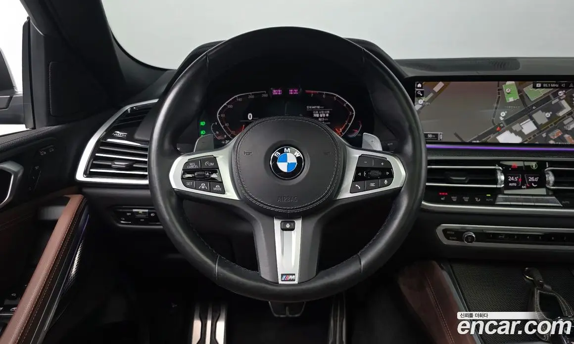 BMW X6 2022 3.0 автомат (гидро), фото 12