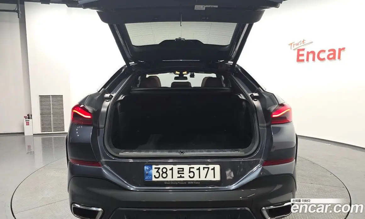 BMW X6 2022 3.0 автомат (гидро), фото 19