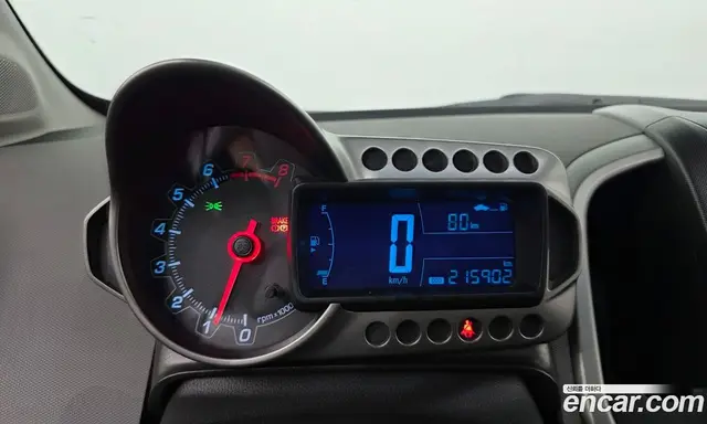 Chevrolet Aveo 2013 1.6 механика, миниатюра 8 Chevrolet Aveo 2013 1.6 механика, миниатюра 8
