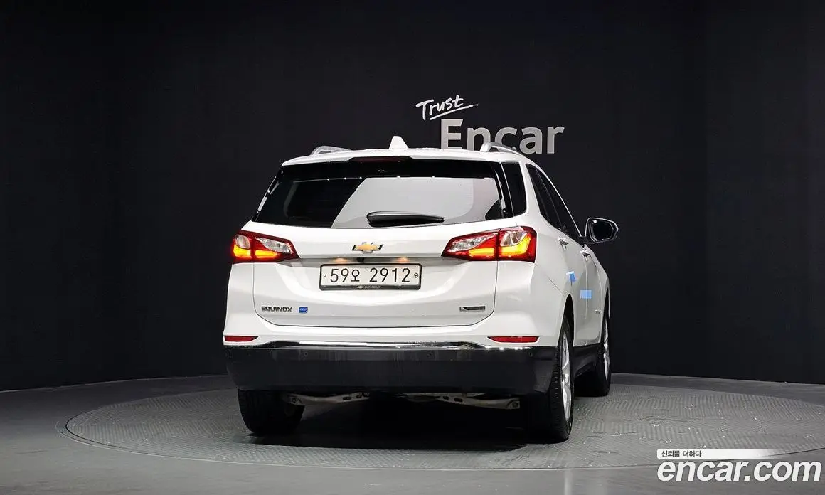 Chevrolet Equinox 2018 1.6 автомат (гидро), фото 4 Chevrolet Equinox 2018 1.6 автомат (гидро), фото 4