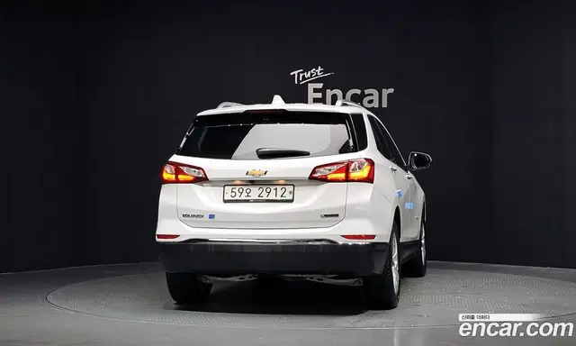 Chevrolet Equinox 2018 1.6 автомат (гидро), миниатюра 4 Chevrolet Equinox 2018 1.6 автомат (гидро), миниатюра 4
