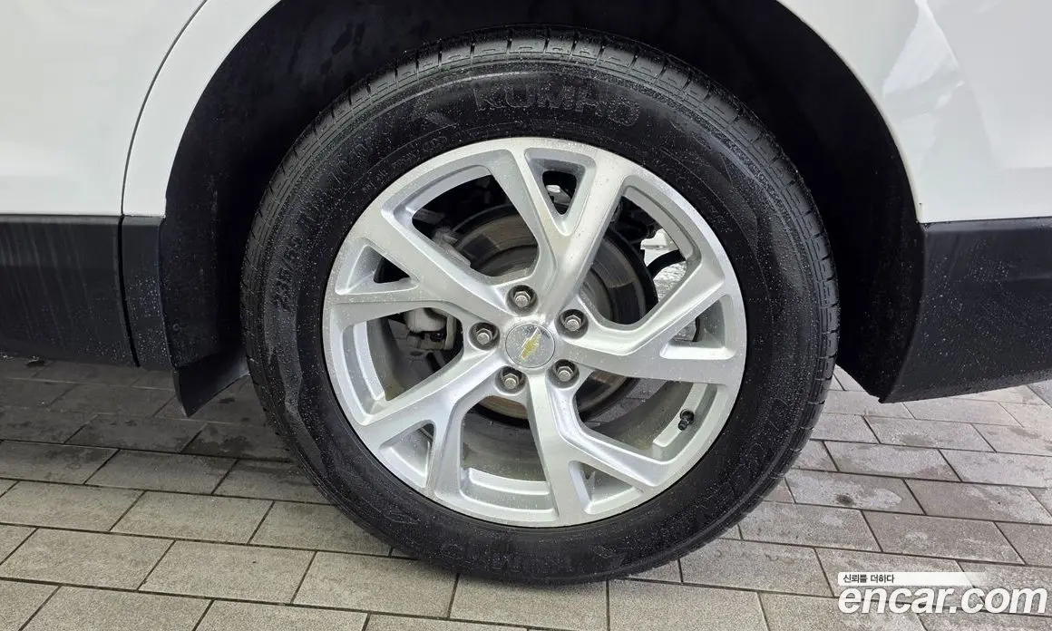Chevrolet Equinox 2018 1.6 автомат (гидро), фото 7 Chevrolet Equinox 2018 1.6 автомат (гидро), фото 7