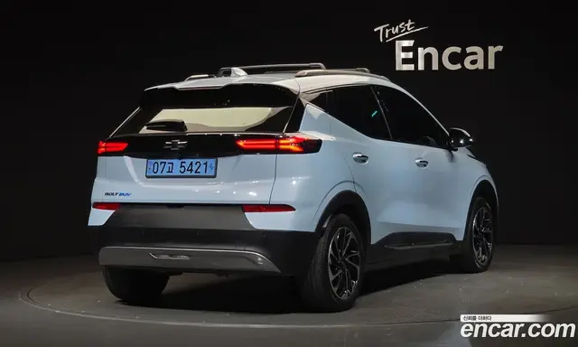Chevrolet 볼트 EUV 2023 0.2 автомат (гидро), миниатюра 2