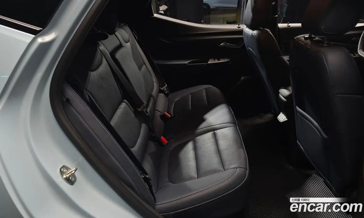 Chevrolet 볼트 EUV 2023 0.2 автомат (гидро), фото 17
