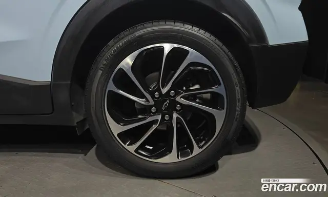 Chevrolet 볼트 EUV 2023 0.2 автомат (гидро), миниатюра 7