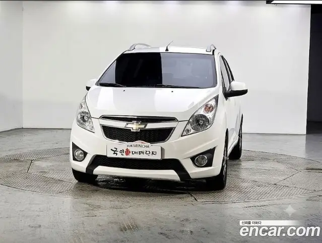 Chevrolet Spark 2011 1.0 автомат (гидро), миниатюра 2 Chevrolet Spark 2011 1.0 автомат (гидро), миниатюра 2