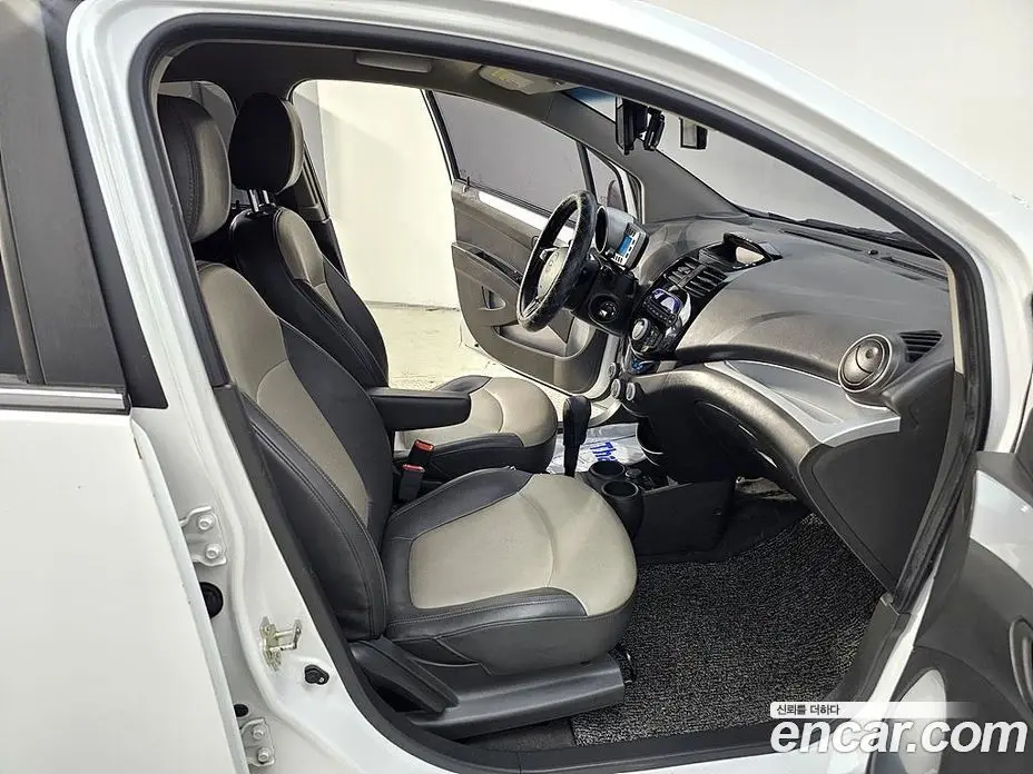 Chevrolet Spark 2011 1.0 автомат (гидро), фото 11 Chevrolet Spark 2011 1.0 автомат (гидро), фото 11