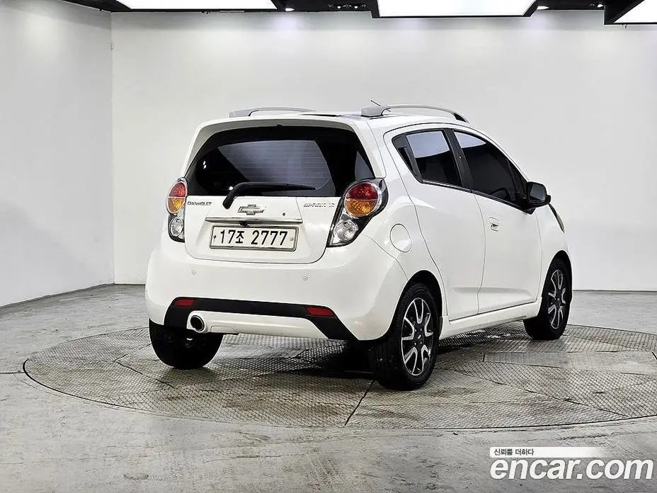 Chevrolet Spark 2011 1.0 автомат (гидро), фото 4 Chevrolet Spark 2011 1.0 автомат (гидро), фото 4