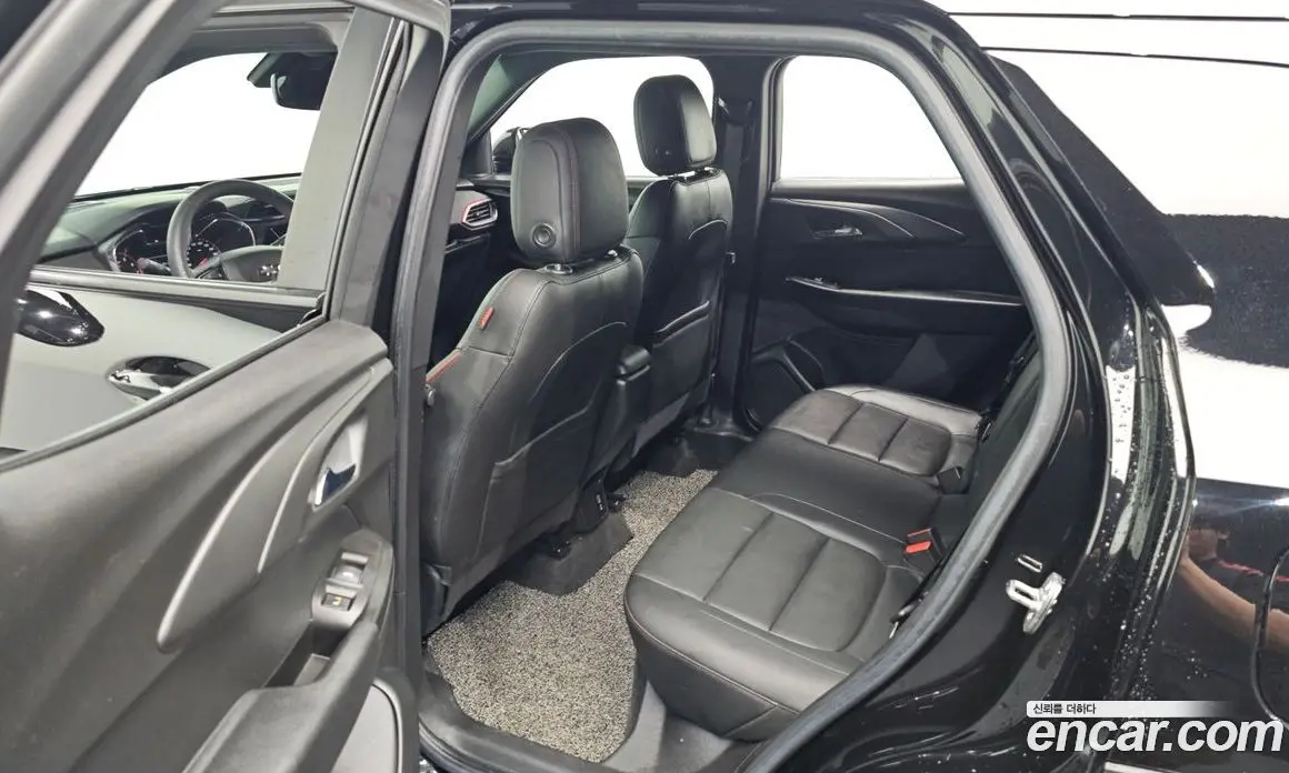 Chevrolet TrailBlazer 2021 1.3 автомат (гидро), фото 17 Chevrolet TrailBlazer 2021 1.3 автомат (гидро), фото 17