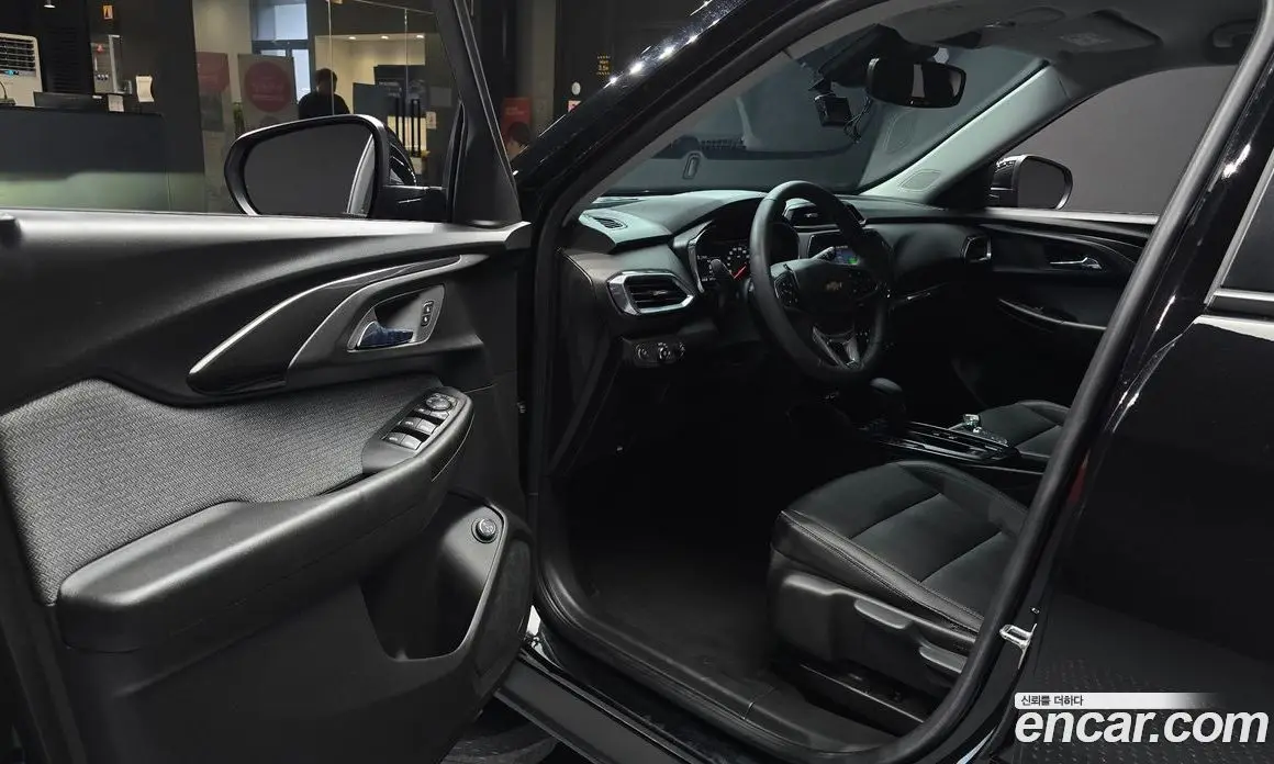 Chevrolet TrailBlazer 2022 1.3 автомат (гидро), фото 13 Chevrolet TrailBlazer 2022 1.3 автомат (гидро), фото 13