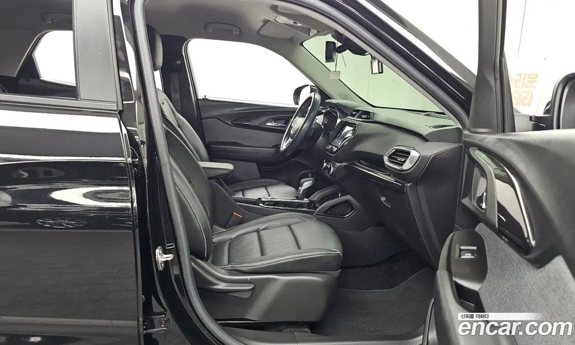 Chevrolet TrailBlazer 2022 1.3 автомат (гидро), фото 17 Chevrolet TrailBlazer 2022 1.3 автомат (гидро), фото 17