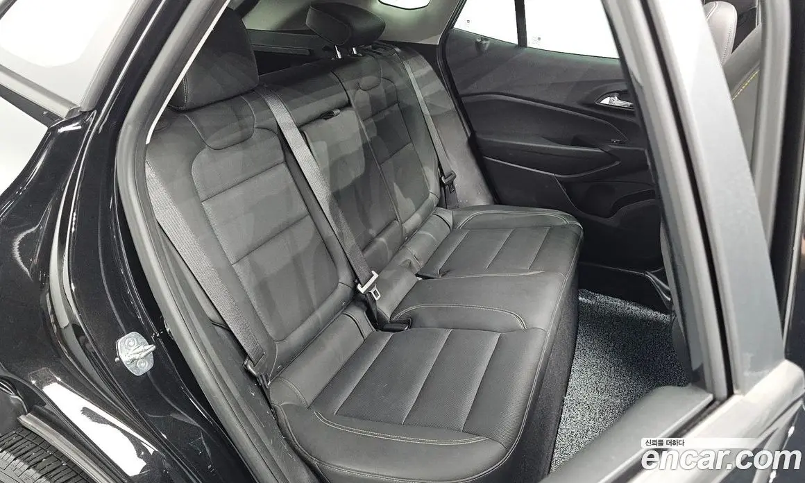 Chevrolet Trax 2023 1.2 автомат (гидро), фото 17